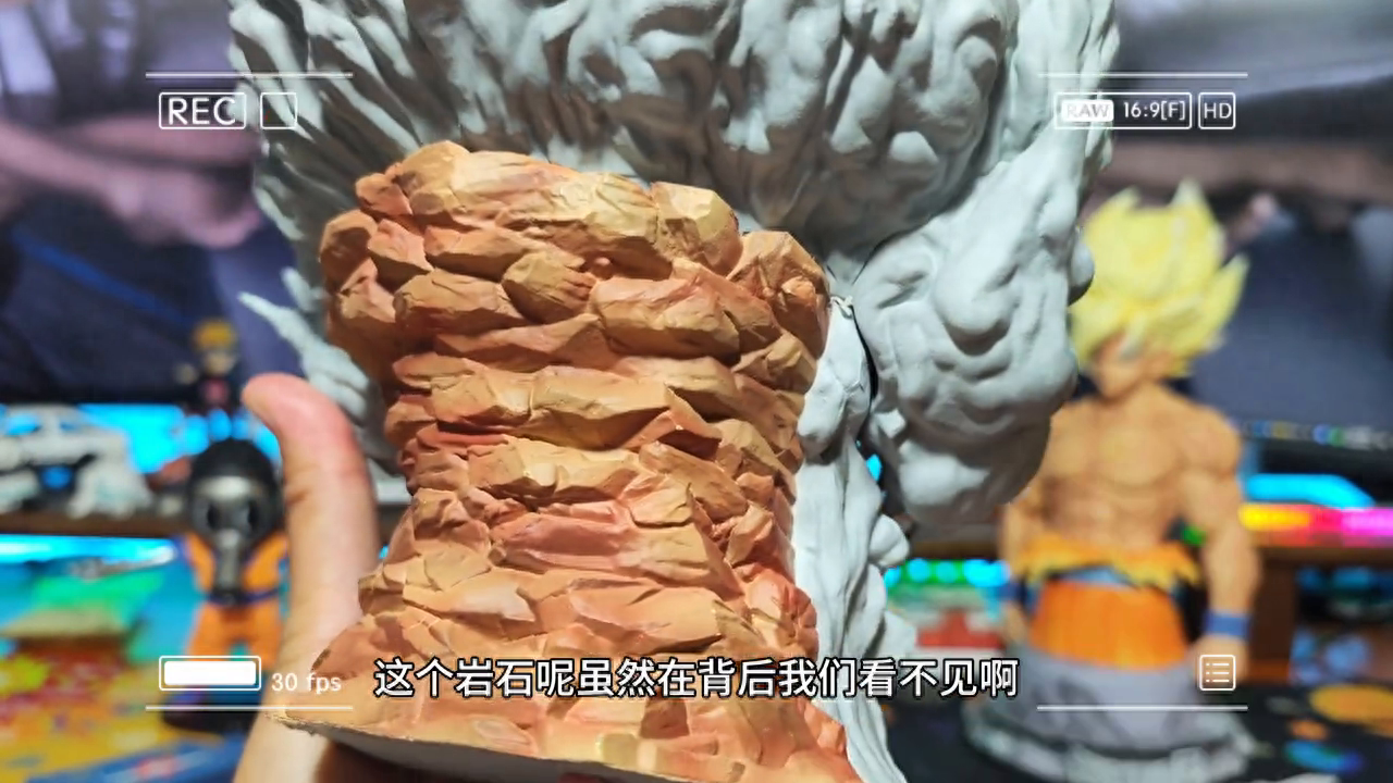 不吹不黑！94元的小布欧手办开箱评测