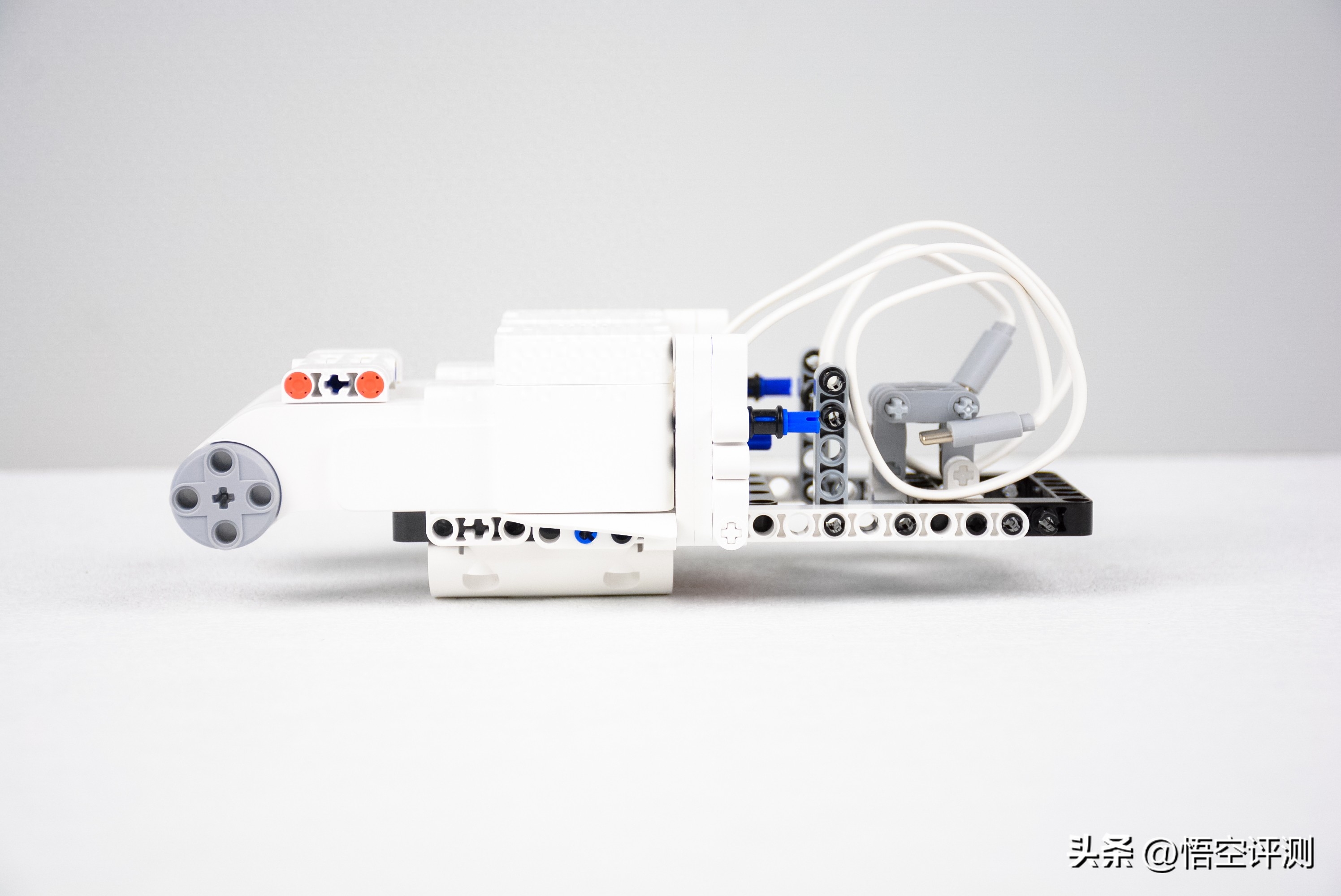 1200块积木+遥控+编程：ONEBOT积木平衡机器人Ⅱ评测，性价比神器