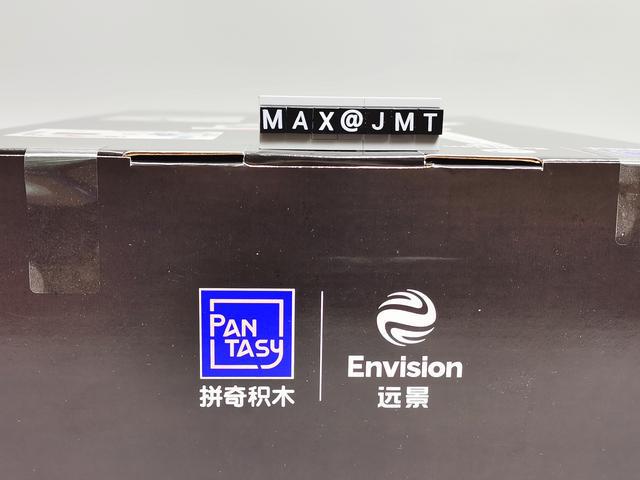 1000万一台的风力发电机，把它放你的桌面上是一种怎么样的感觉。