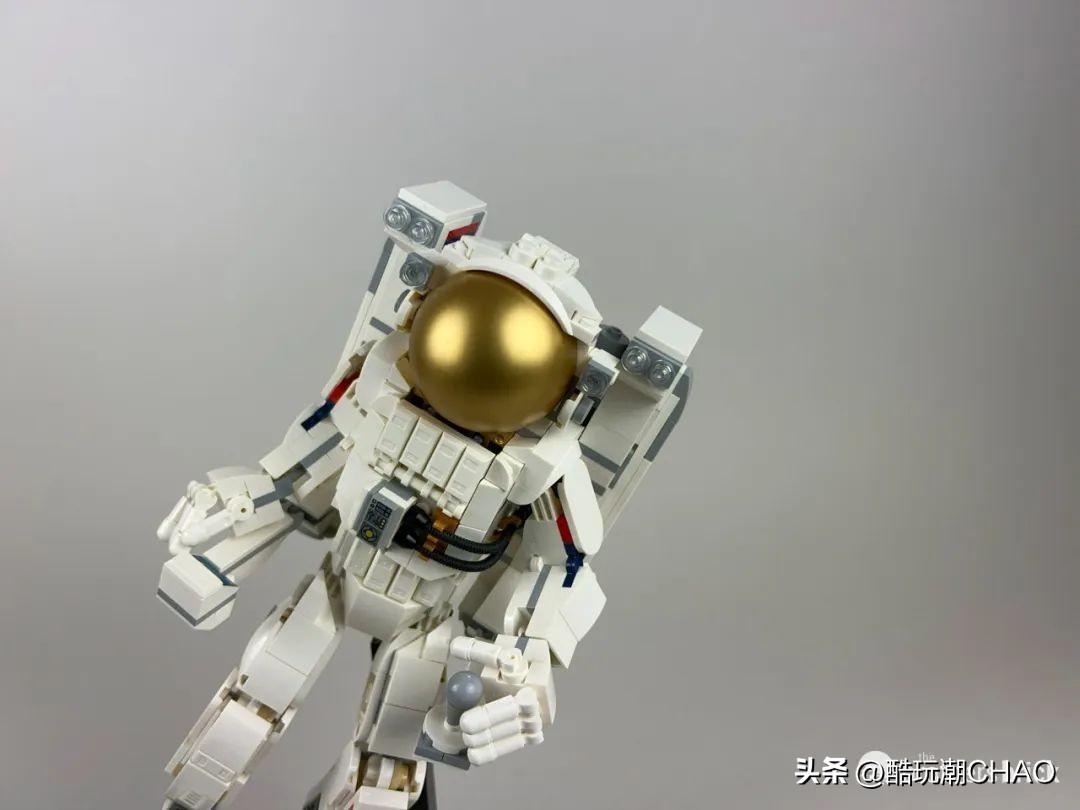 略显单薄的宇航员？乐高创意百变三合一31152太空宇航员开箱评测