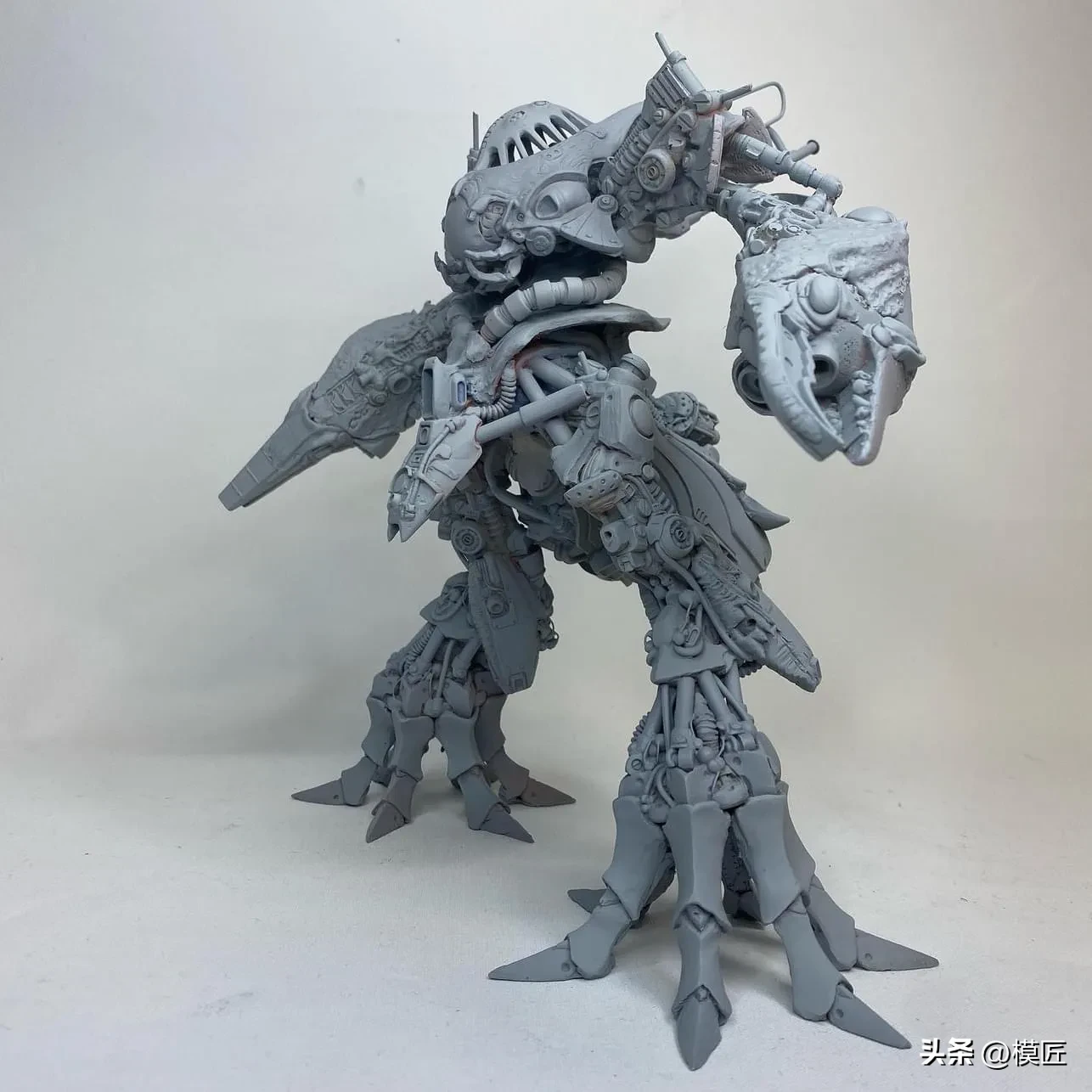 牛！这种半魔半机甲的设定，真有大神完成了！