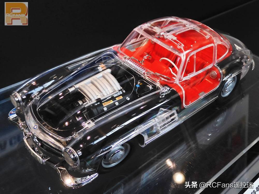 Tamiya “Full-View” Mercedes-Benz 300 SL