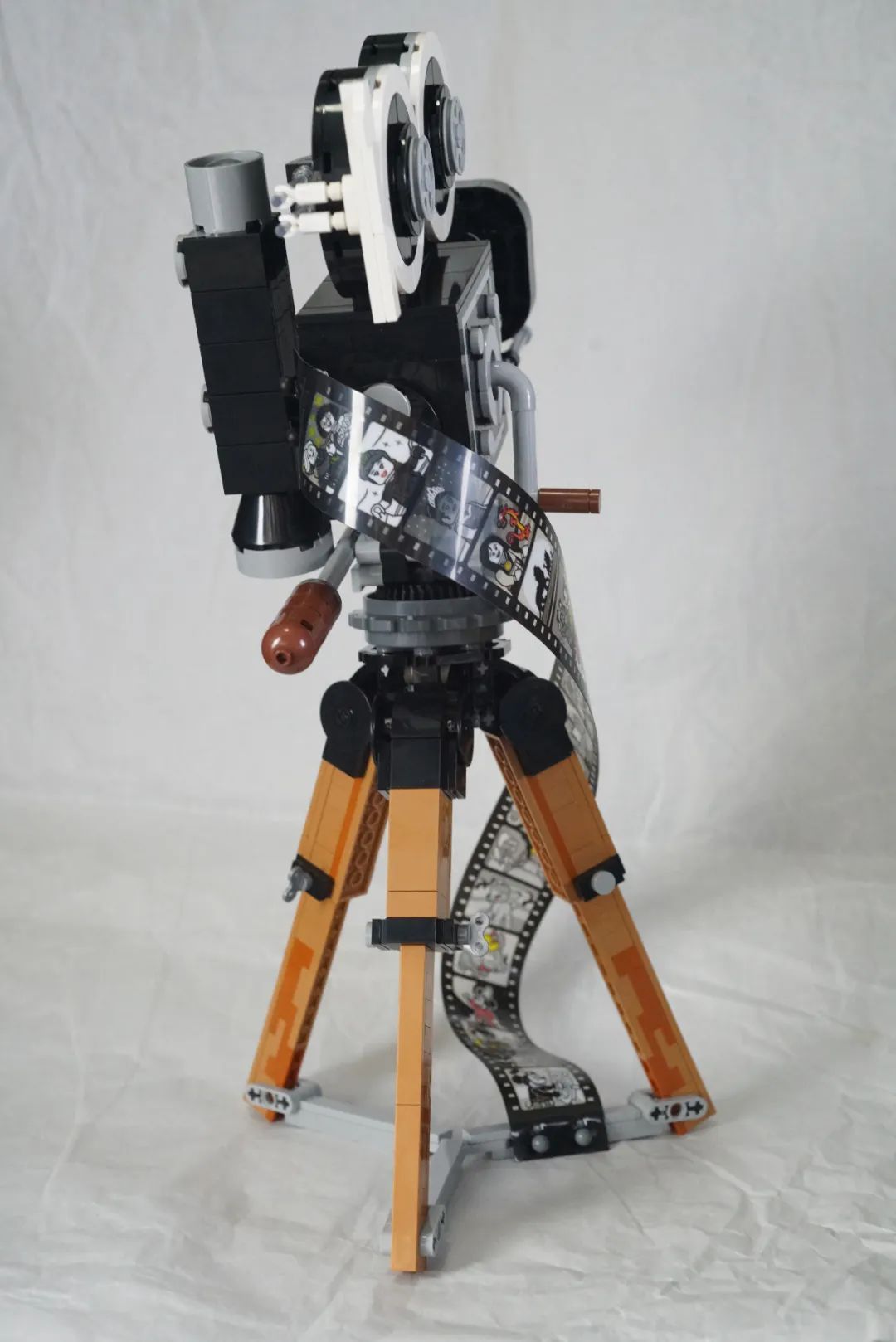 lego43230 华特·迪士尼摄影机开箱