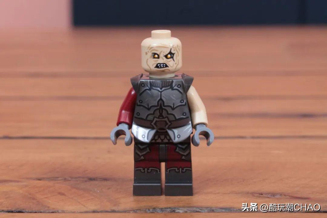 乐高10333指环王：巴拉都开箱评测【人仔篇】