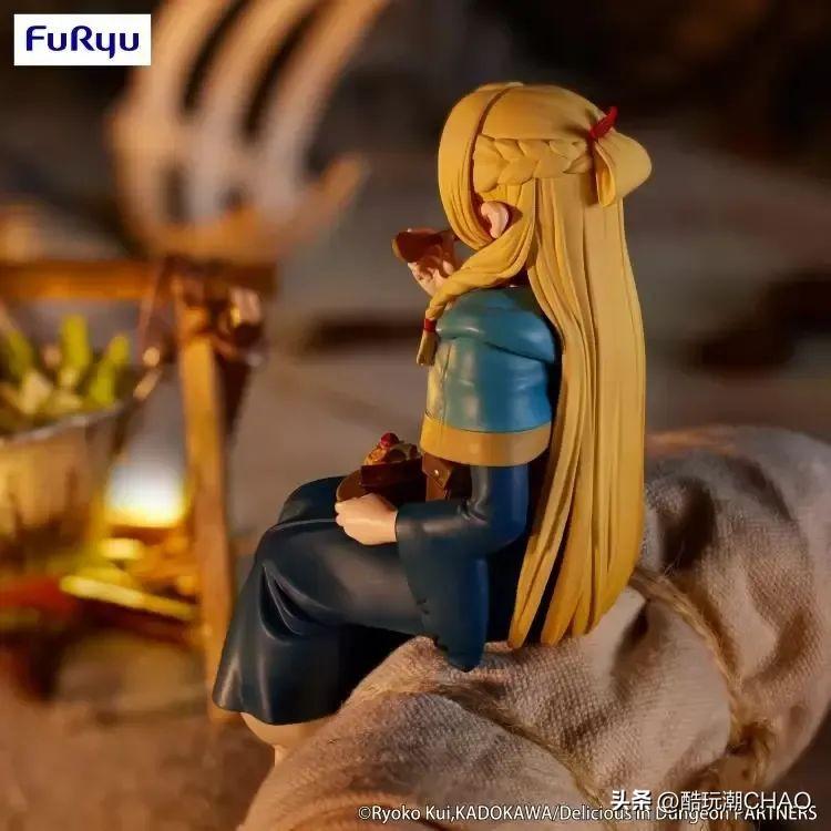 FuRyu景品『《迷宫饭》莱欧斯／玛露西尔泡面盖模型』
