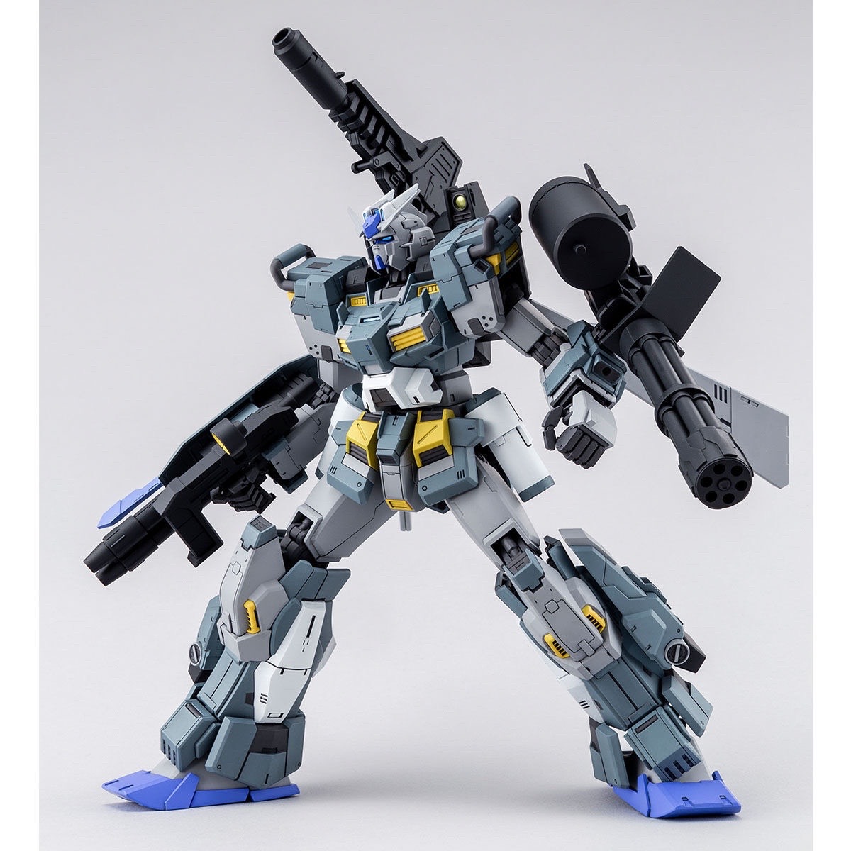 MG 1/100 兴风者高达 P.F.