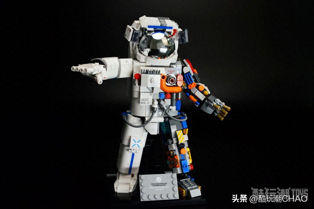 一件套装两份快乐~JAKI佳奇破晓星际纪念套装开箱评测