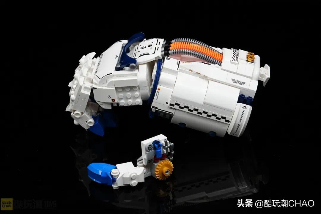 一件套装两份快乐~JAKI佳奇破晓星际纪念套装开箱评测