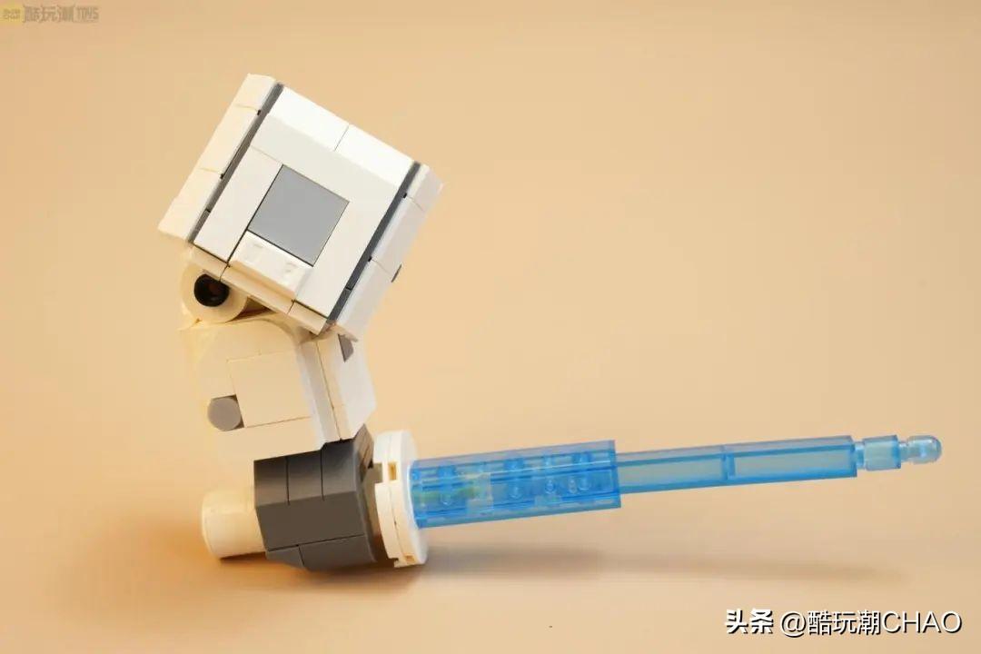 万物皆可半机甲？又见一款透视积木套装