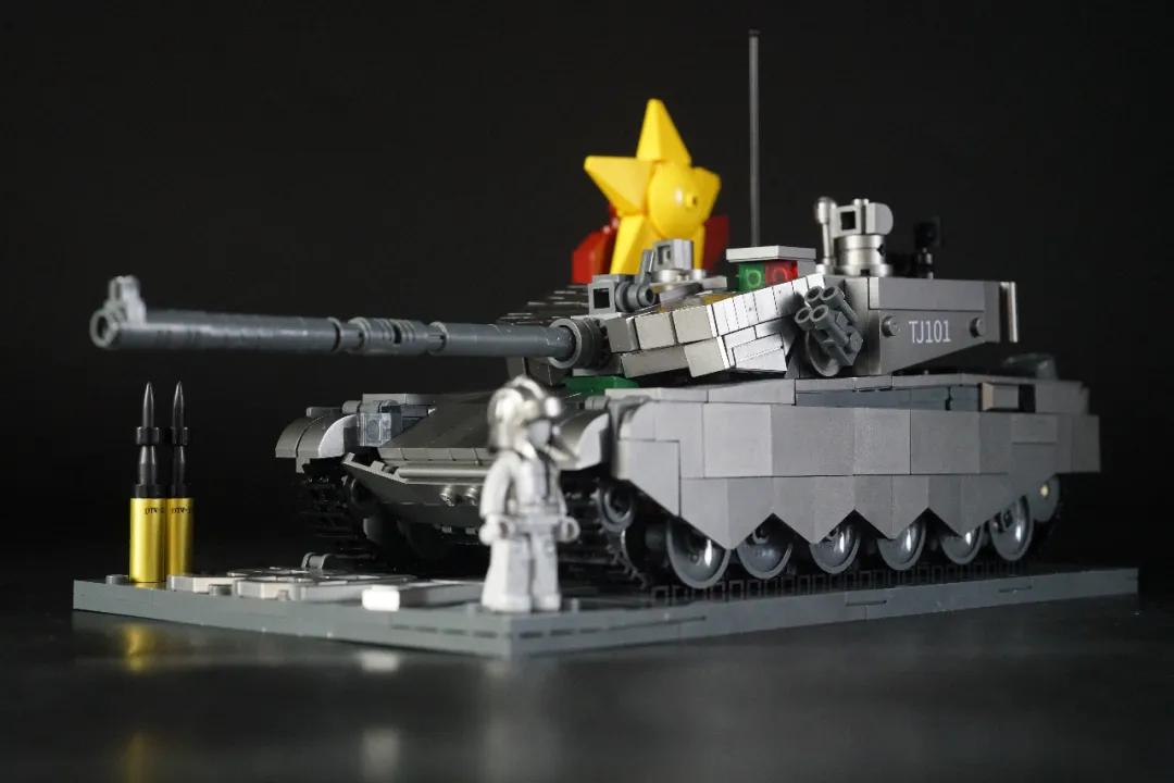小鲁班 1/35 99A主战坦克（金属漆版）开箱