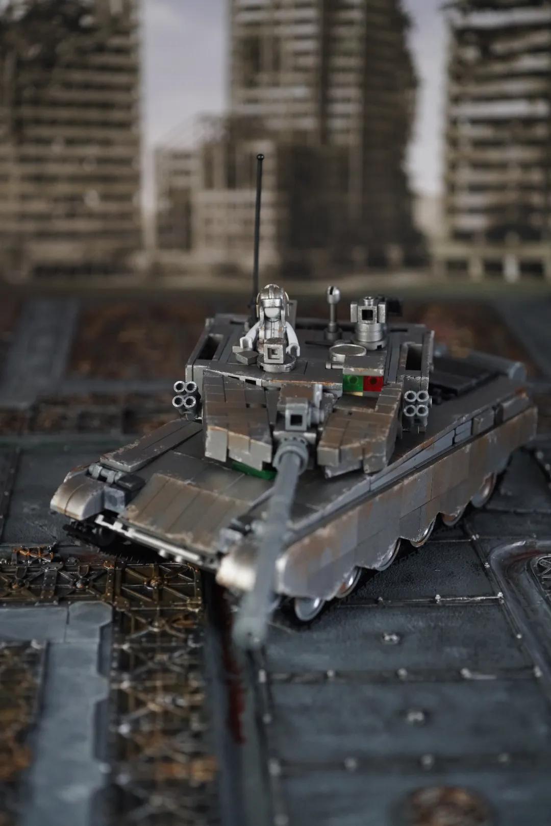小鲁班 1/35 99A主战坦克（金属漆版）开箱