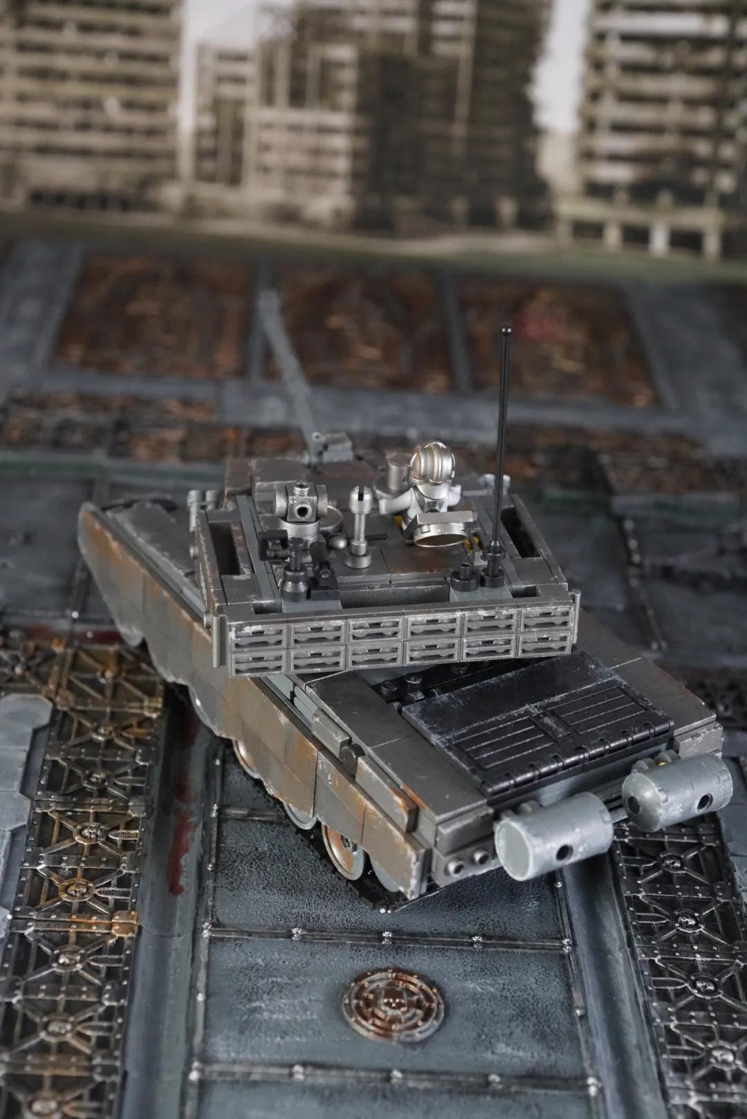 小鲁班 1/35 99A主战坦克（金属漆版）开箱