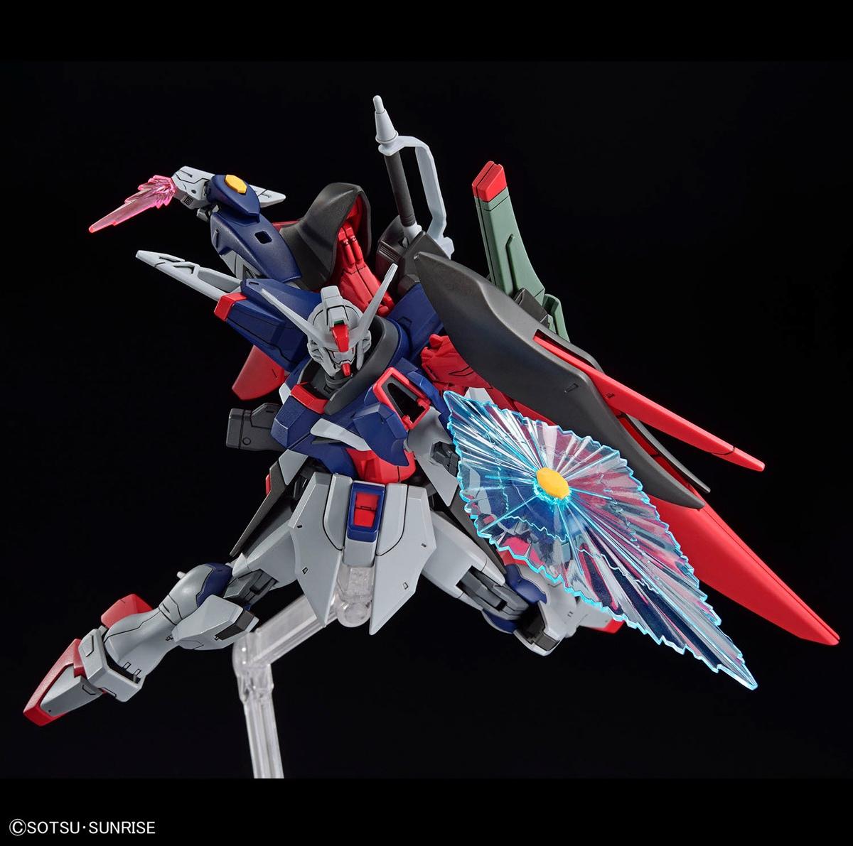 模型欣赏：HGCE 1/144 命运高达SPEC II和宙斯魅影