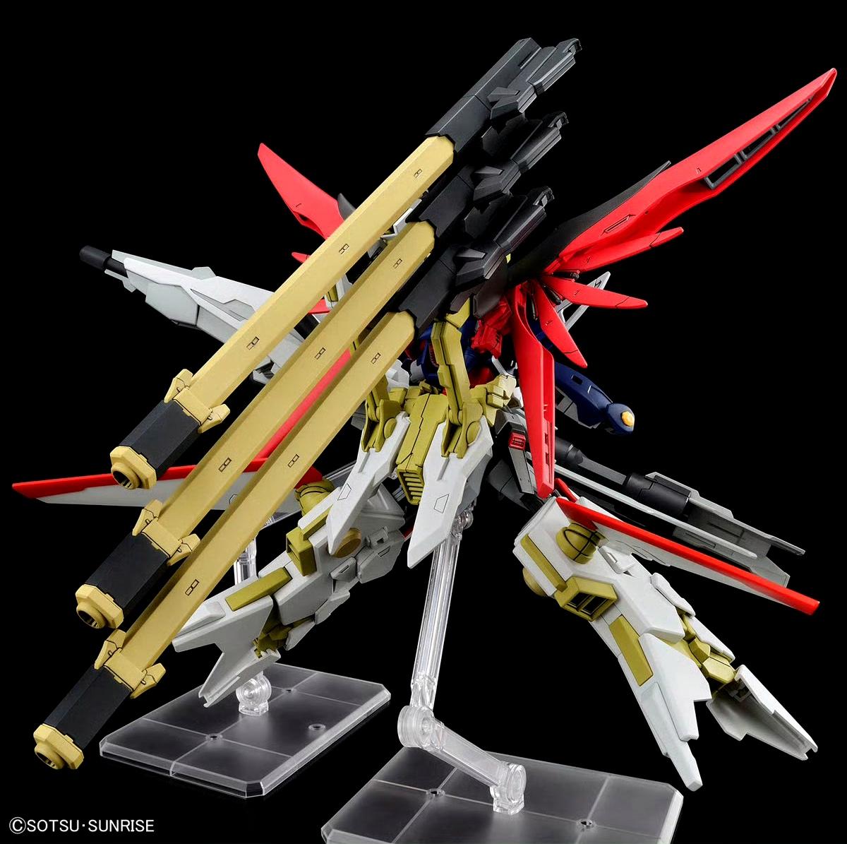 模型欣赏：HGCE 1/144 命运高达SPEC II和宙斯魅影