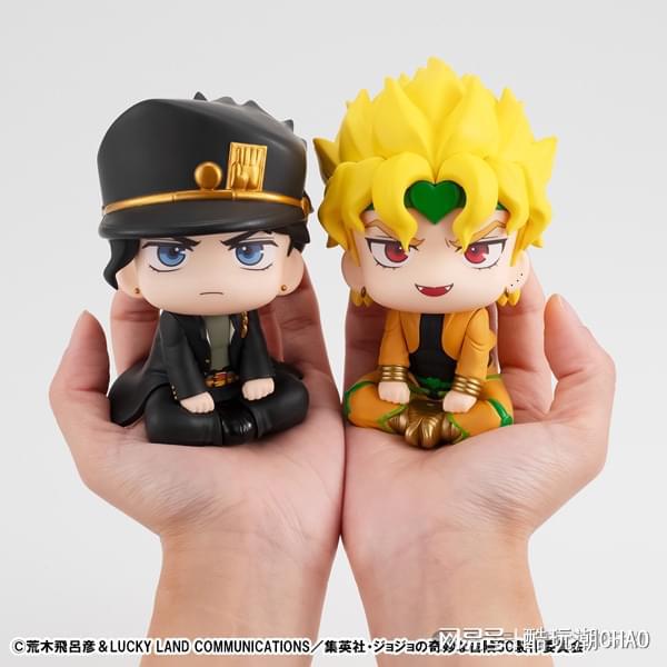 这对宿敌竟然坐一块了？空条承太郎和 DIO 全新手办登场！