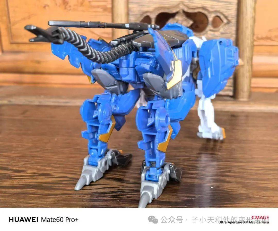 【评玩具】子小天：传世联合星际劫匪 L级破天雷套装，热热闹闹的大礼包里有个好物！
