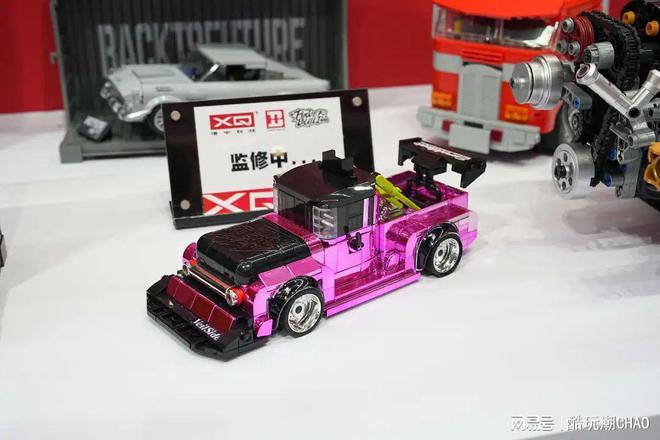 从积木到毛绒，深圳玩具展的精彩收官：小酷带你逛遍三大展馆！
