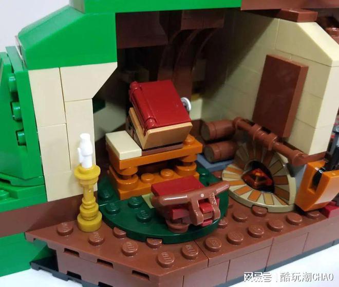 泪目！乐高完美复刻中土夏尔郡，10354指环王：夏尔郡开箱测评！