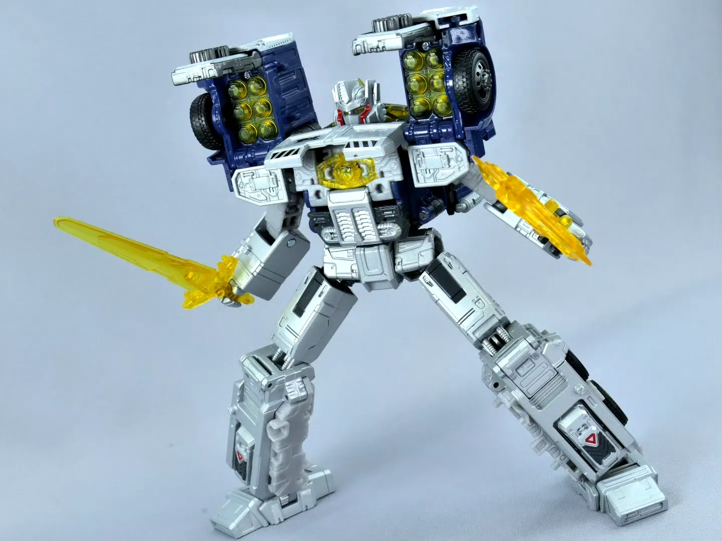 TakaraTOMY 变形金刚 哥斯拉 联名 擎天柱和威震天
