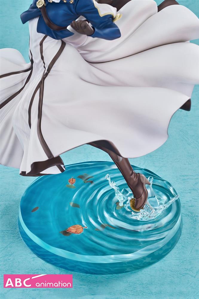 《紫罗兰永恒花园》薇尔莉特·伊芙加登 手办 良笑塑美
