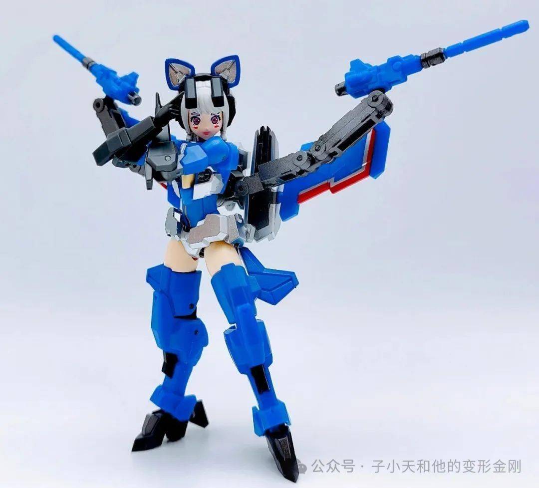蟹子测评《铁工厂 机娘惊天雷 白毛猫猫美少女？》