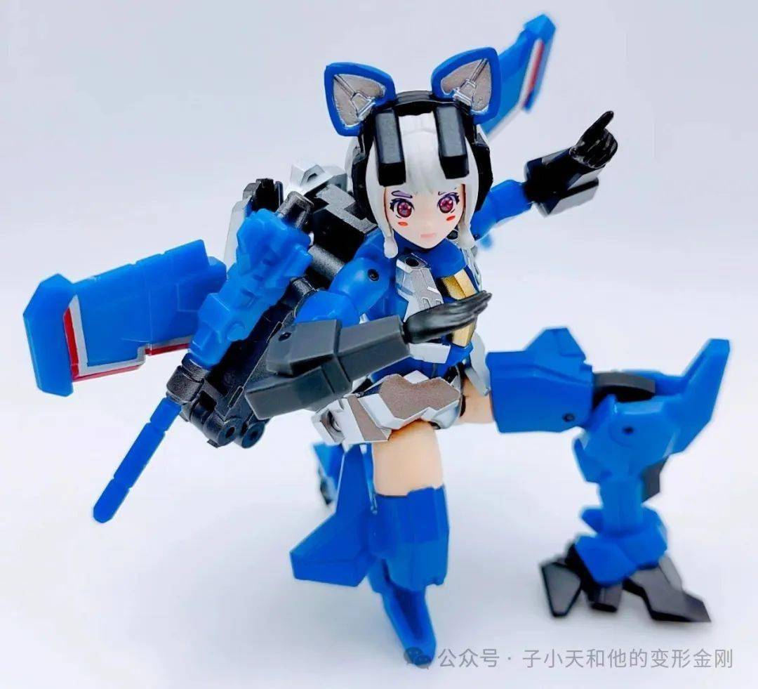 蟹子测评《铁工厂 机娘惊天雷 白毛猫猫美少女？》