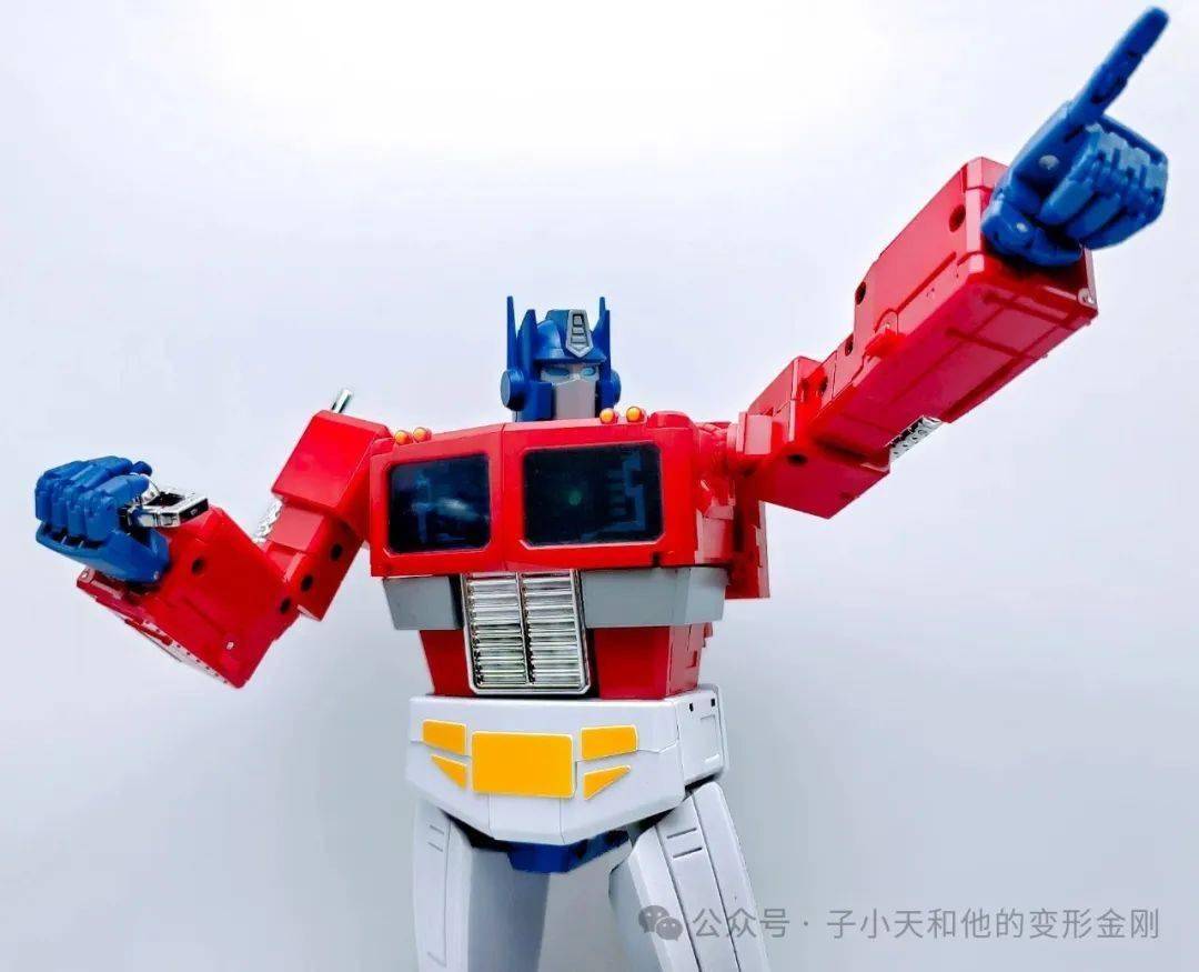 魔方2.0 MP比例擎天柱