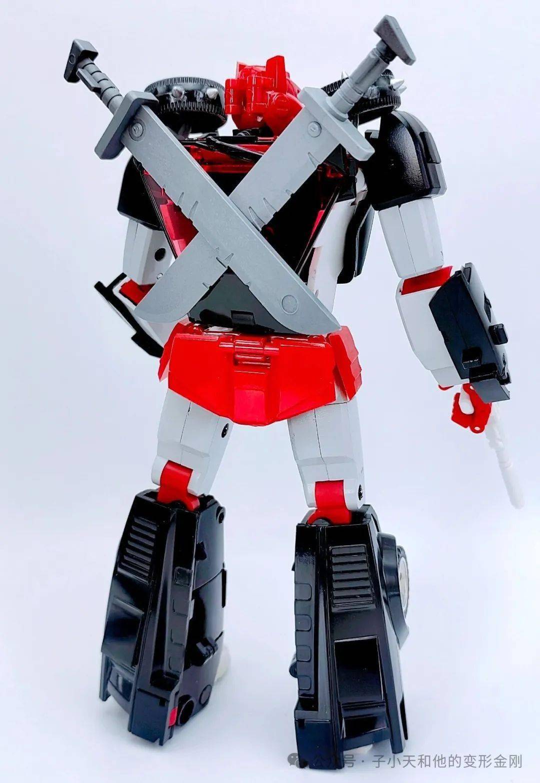 蟹子测评《DX9 G2横炮，像是能冲出屏幕给你一肘》
